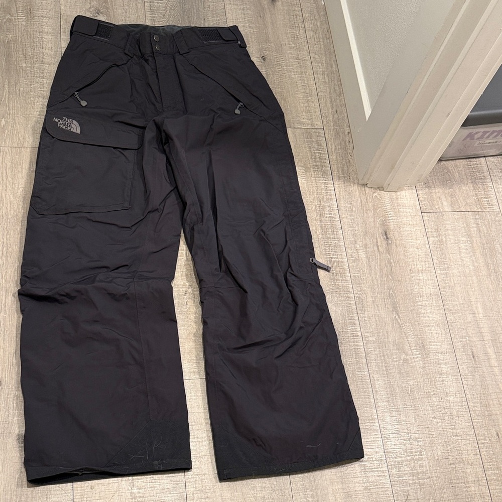 The North Face Men's Gray Cargo Pants